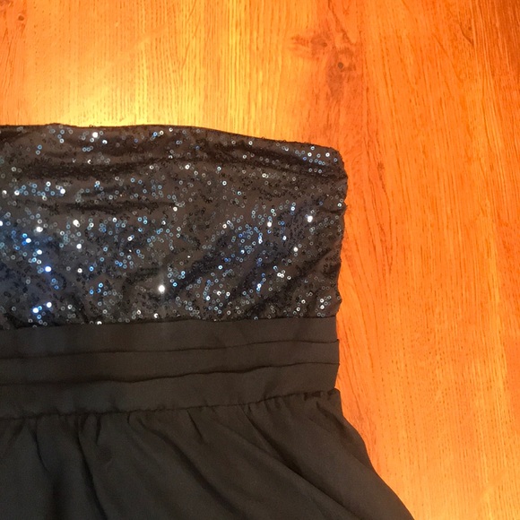 💫BUNDLE💫 TWO FORMAL DRESSES SIZE 11 - Picture 3 of 7